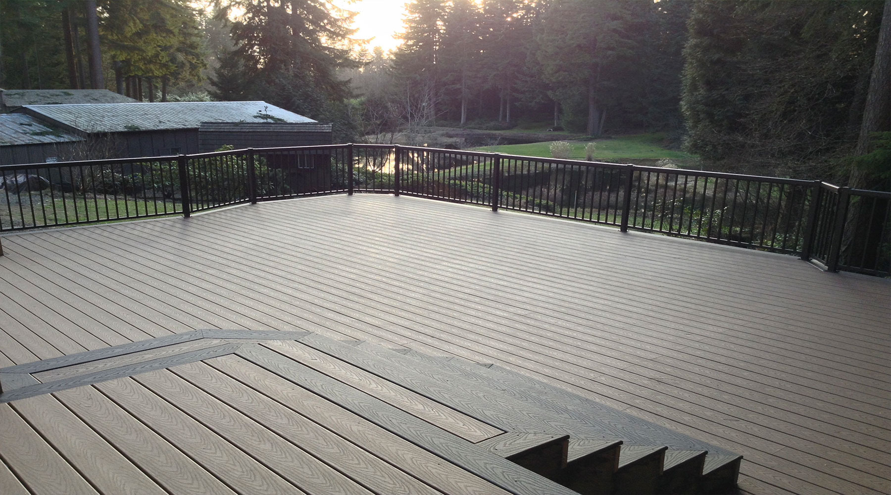 Multi-level deck design